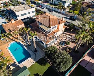 Exterior view of House or chalet for sale in San Vicente del Raspeig / Sant Vicent del Raspeig  with Air Conditioner, Heating and Private garden
