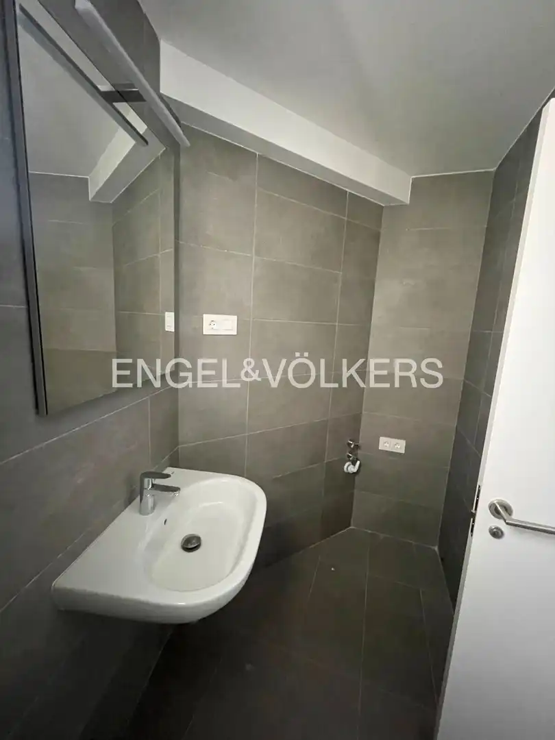 Baño de Dúplex de alquiler en Pozuelo de Alarcón con Aire acondicionado, Calefacción y Terraza