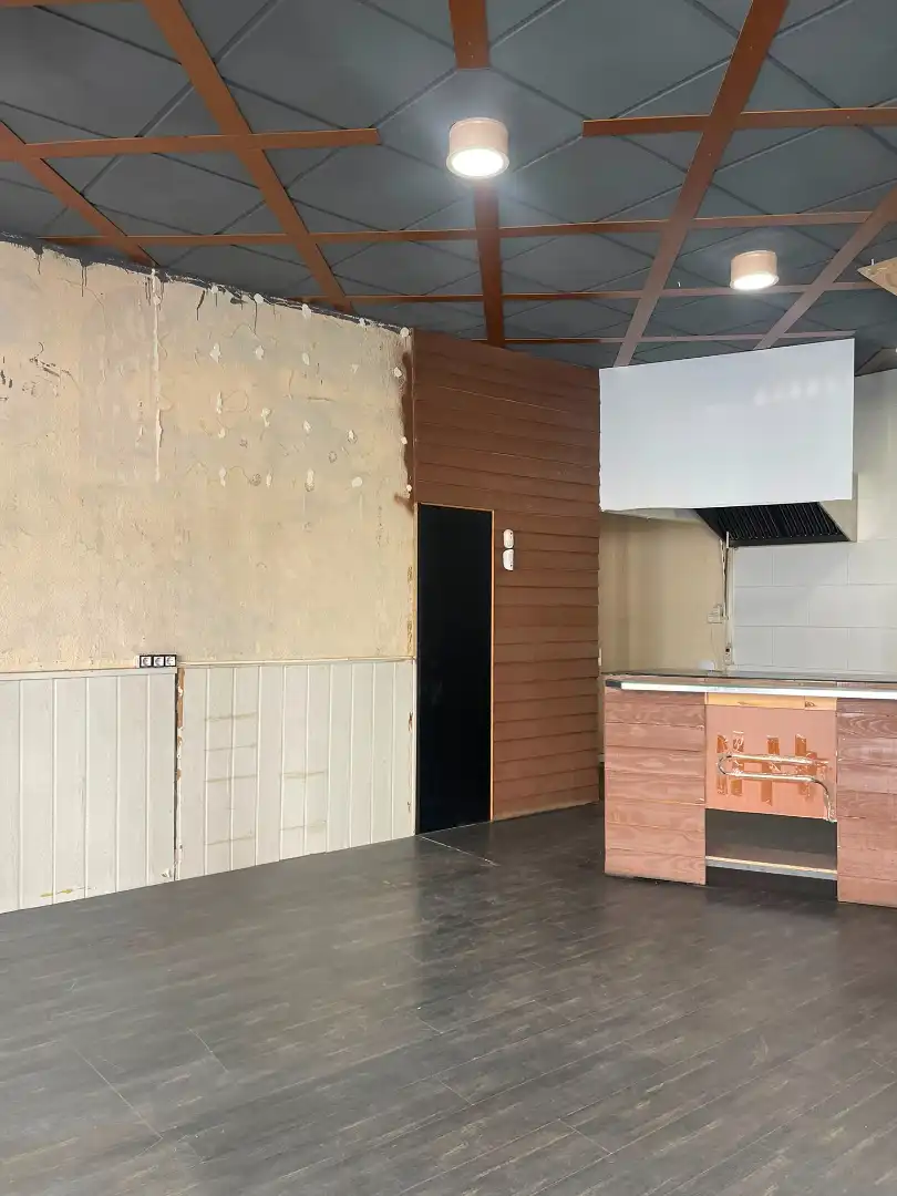 Geschaftsraum zur Miete in Plasencia mit Klimaanlage