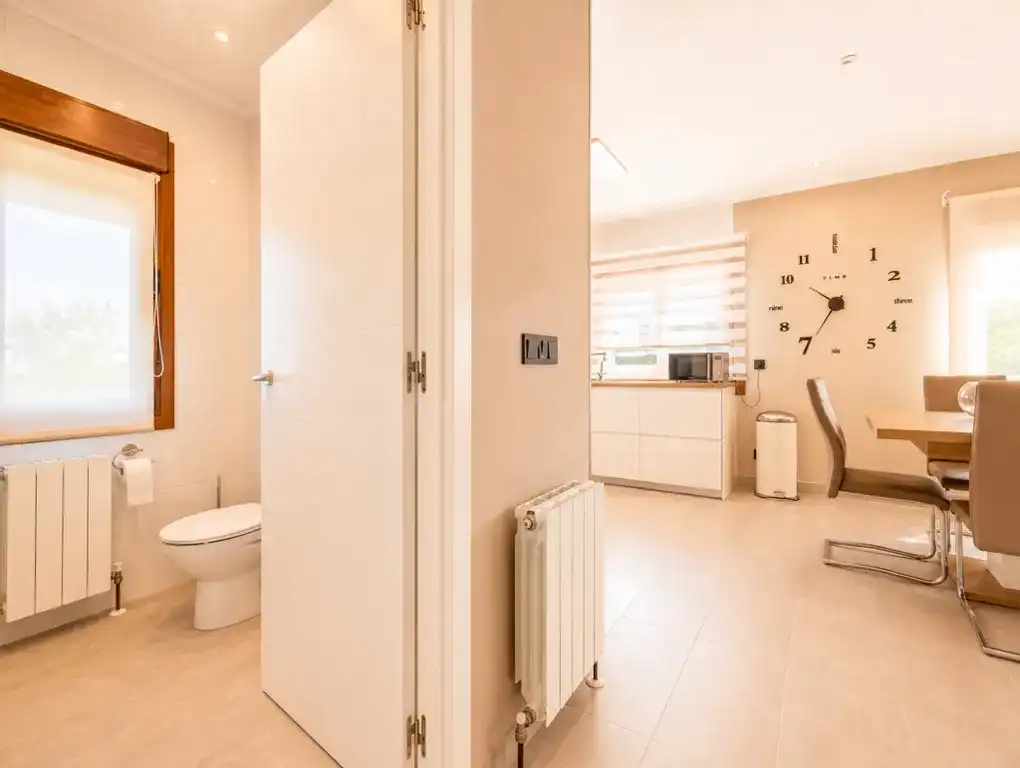 Baño de Casa o chalet en venta en Gijón  con Calefacción, Jardín privado y Terraza