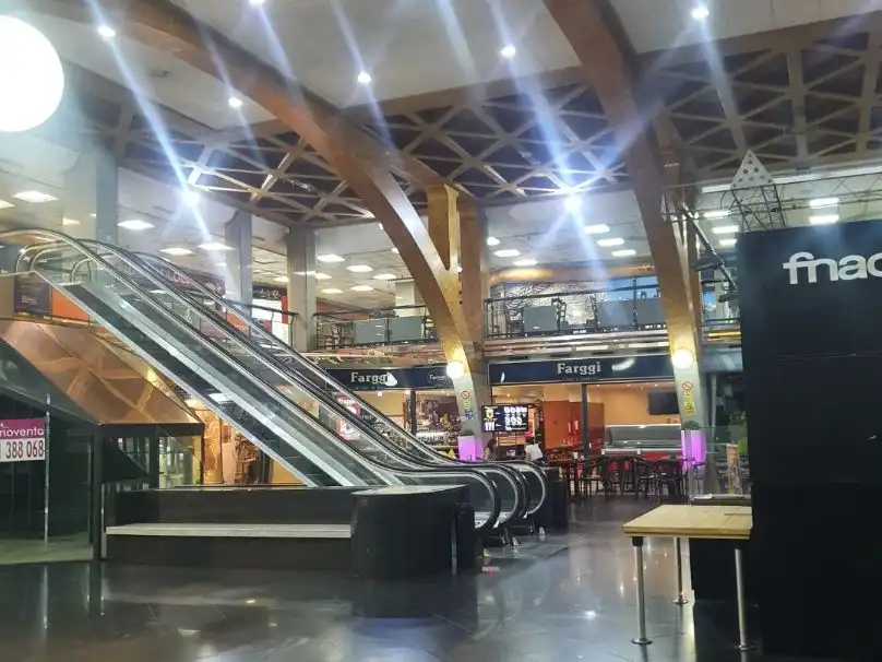 Oficina en venta en Alicante / Alacant con Aire acondicionado, Calefacción y Alarma