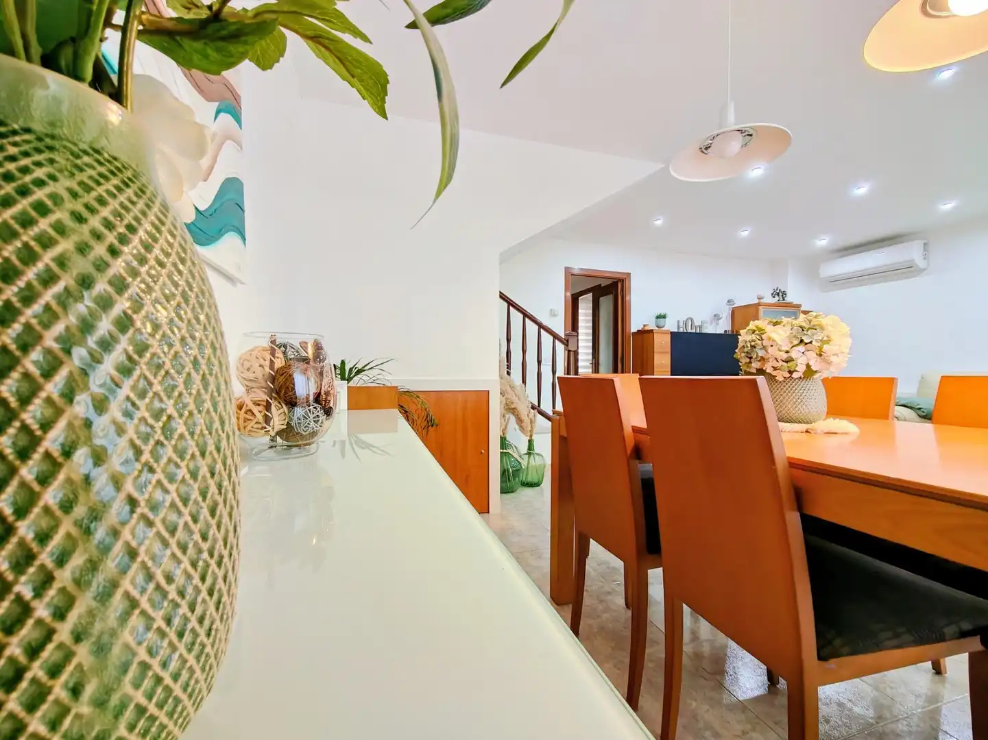 Comedor de Casa adosada en venta en Tarragona con Aire acondicionado, Calefacción y Jardín privado