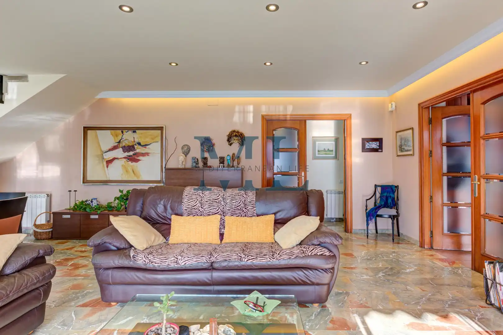 Sala d'estar de Casa o xalet en venda en Cubelles amb Calefacció i Piscina