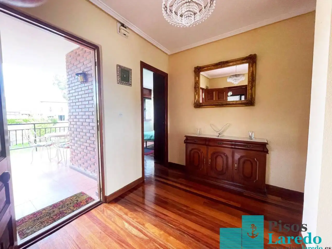 Houses for sale in Argoños   with Heating, Private garden and Parquet flooring
