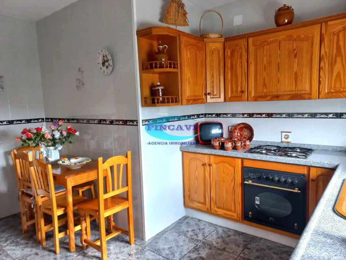 Cuina de Casa o xalet en venda en Bigues i Riells del Fai amb Calefacció, Terrassa i Traster
