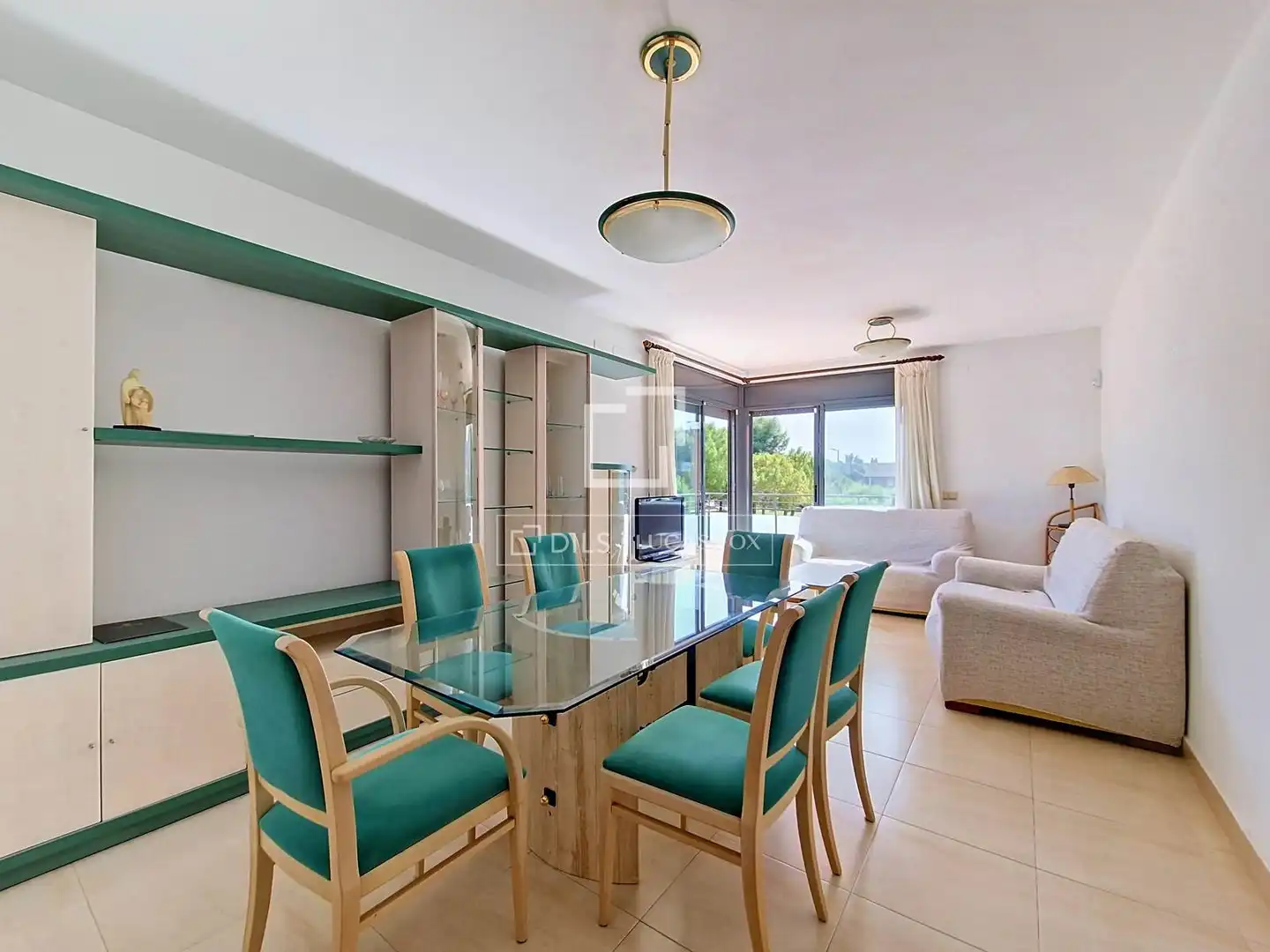 Comedor de Piso en venta en Cubelles con Aire acondicionado, Calefacción y Jardín privado