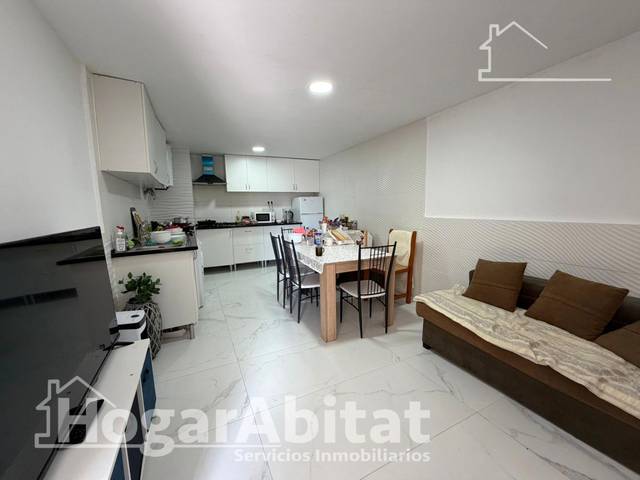 Piso en Venta en Calle Palancia en Centro Puerto