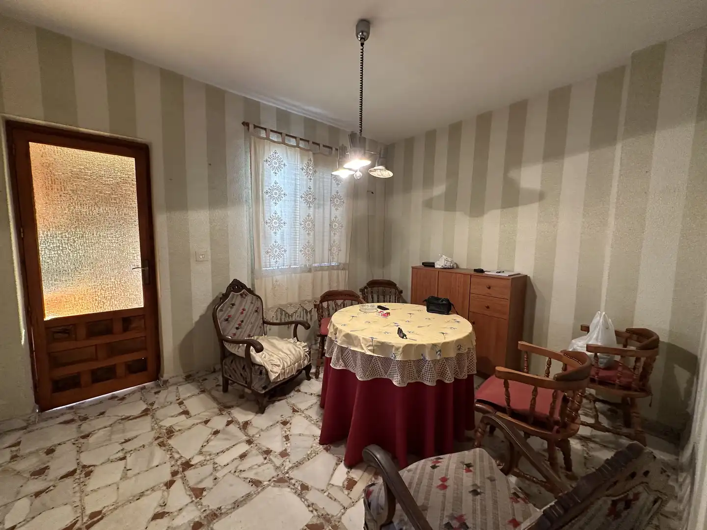 Menjador de Casa o xalet en venda en Úbeda amb Terrassa, Traster i Balcó