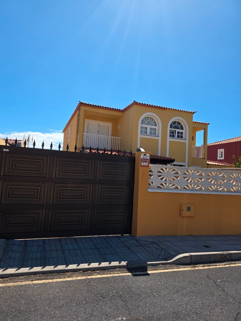 Exterior view of House or chalet to rent in Candelaria  with Air Conditioner, Private garden and Terrace