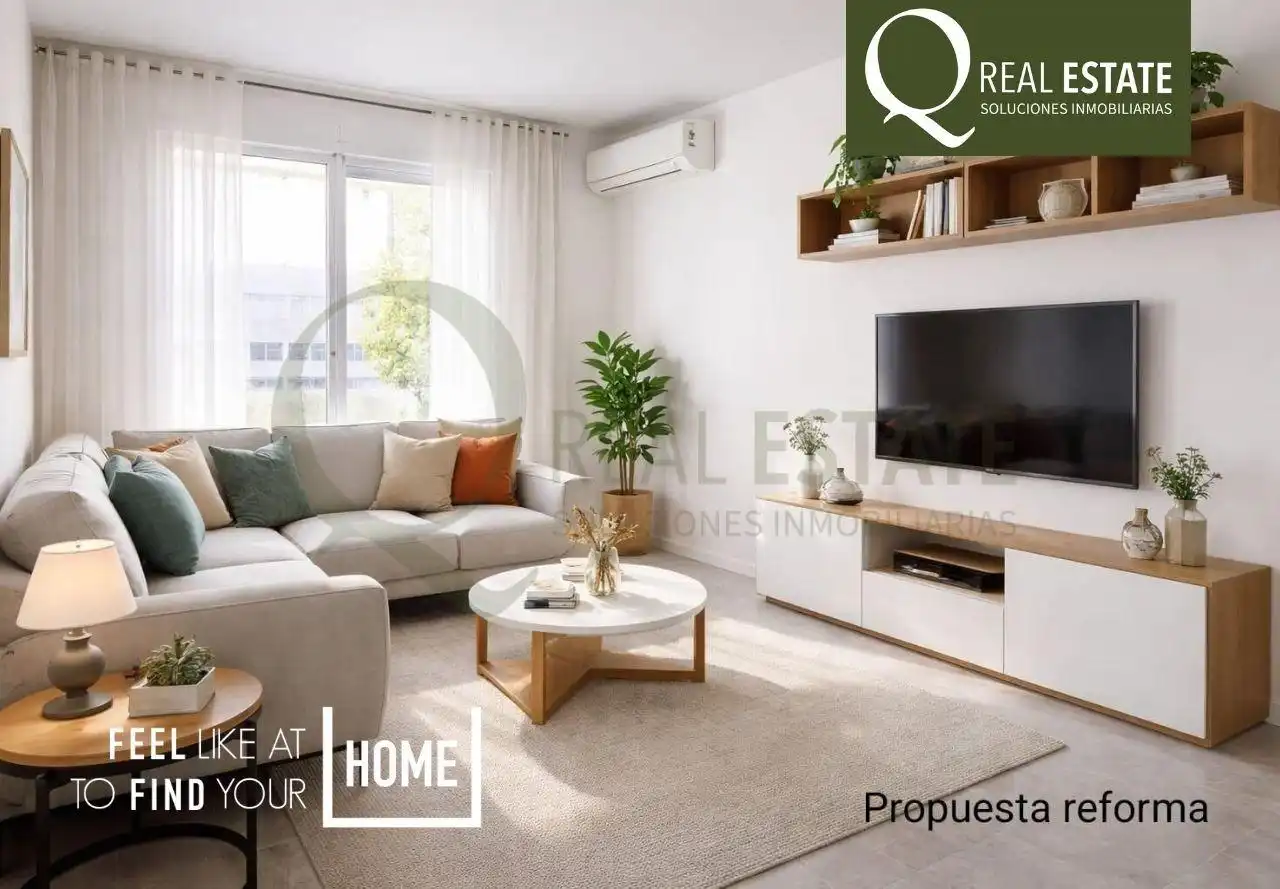 Piso con terraza en venta en Centro