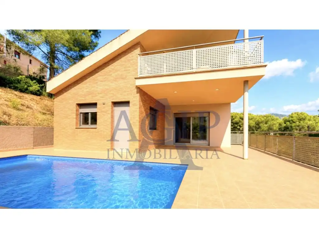 Casa en venda a Carretera Vella De Cubelles