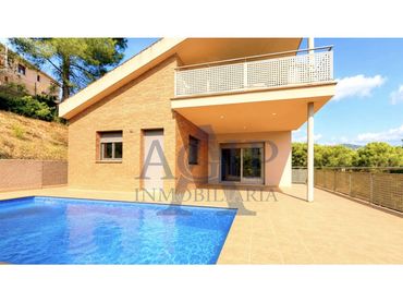 Casa en venda a Carretera Vella De Cubelles