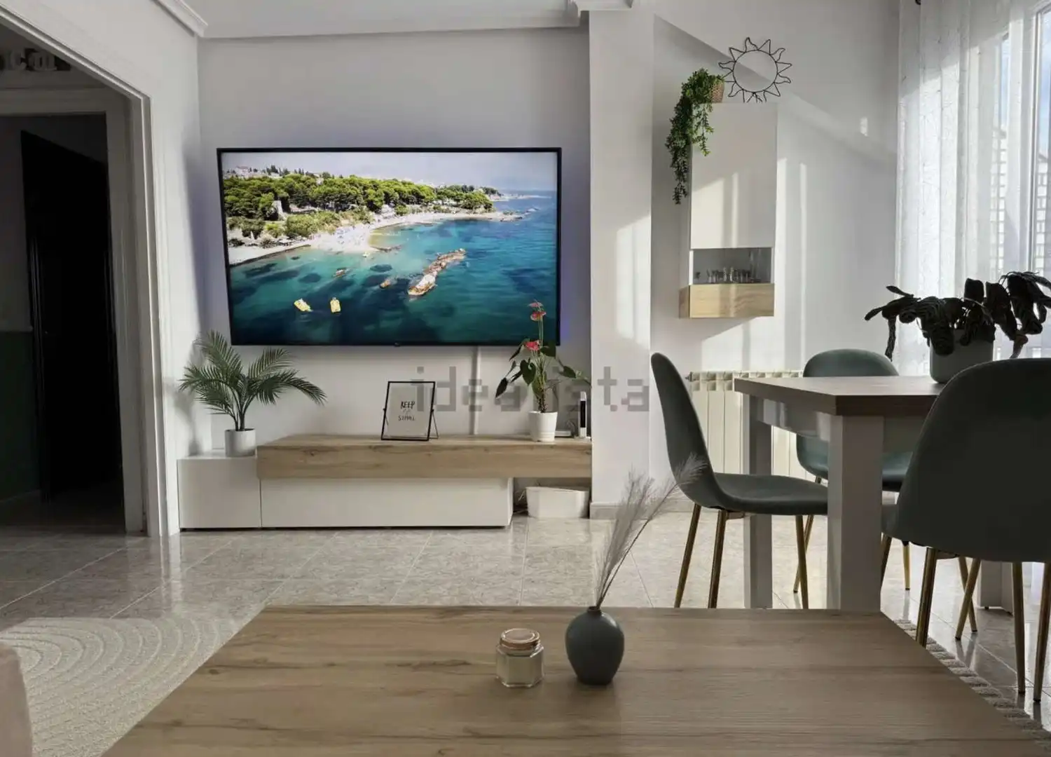 Sala de estar de Apartamento para compartir en Meruelo con Aire acondicionado, Calefacción y Terraza