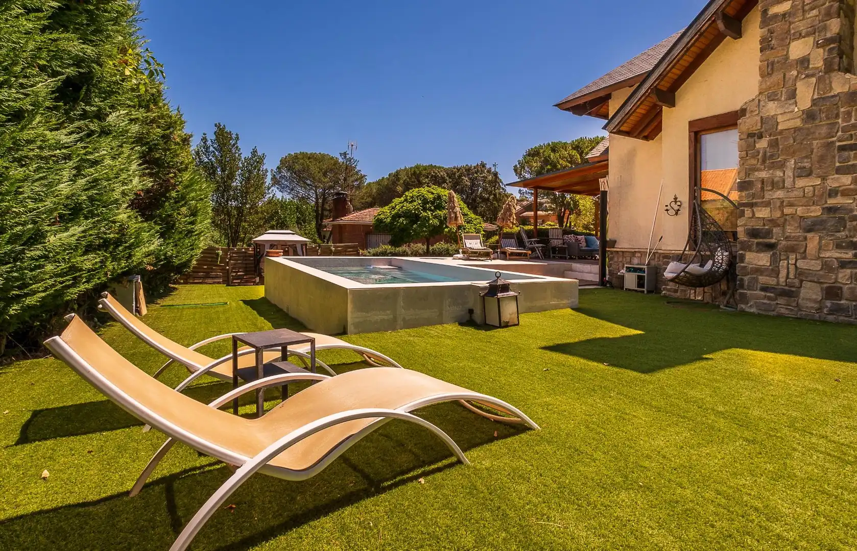 Terrassa de Casa o xalet en venda en Guadarrama amb Aire condicionat, Calefacció i Jardí privat