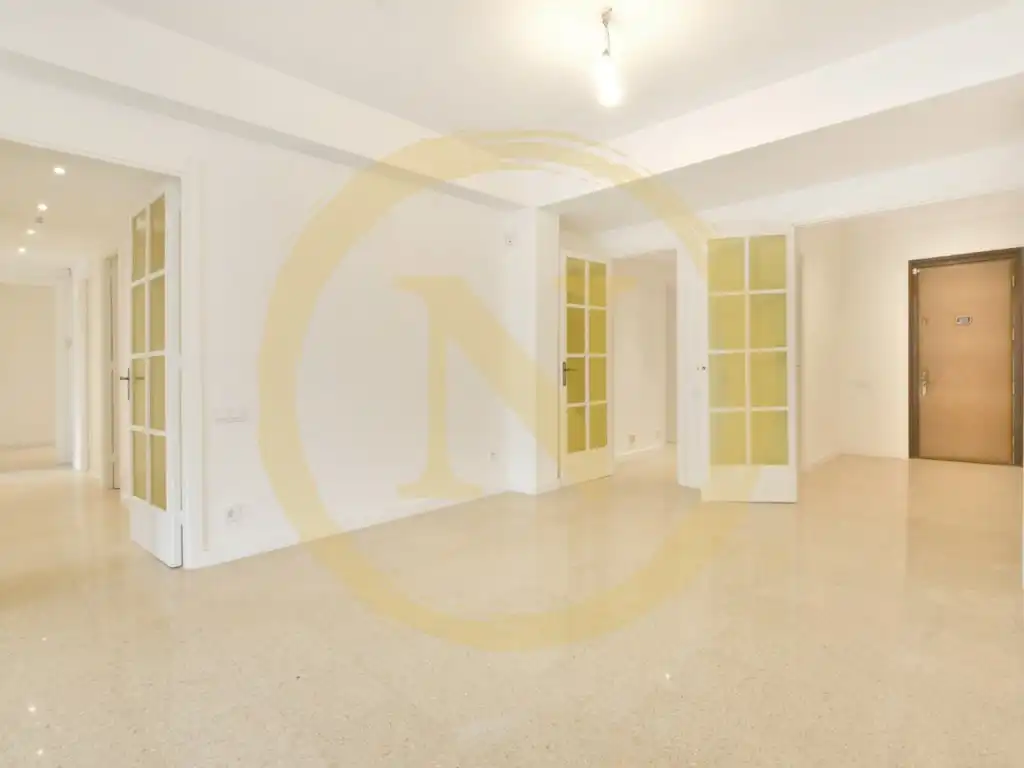 Piso en venta en Carrer de la Diputació, La Nova Esquerra de l'Eixample