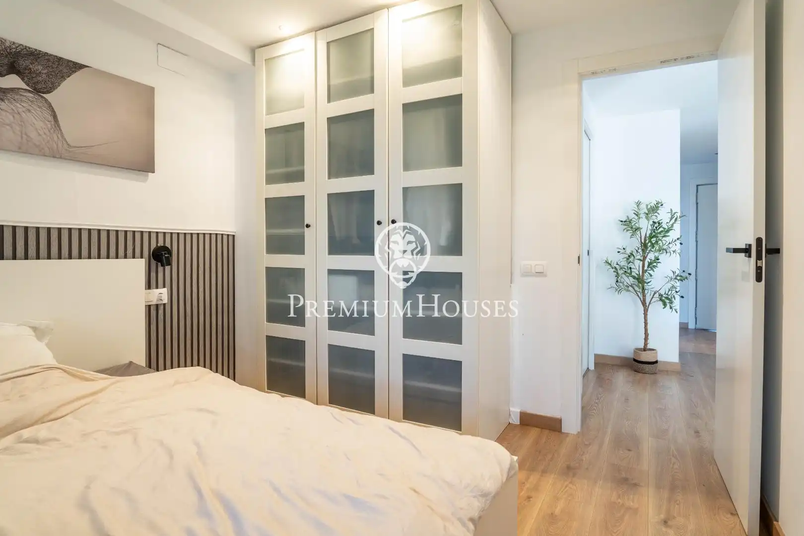 Schlafzimmer von Erdgeschoss zum Verkauf in Sant Pere de Ribes mit Klimaanlage, Heizung und Privatgarten