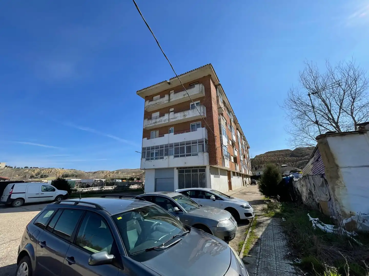 Außenansicht von Wohnung zum Verkauf in Monzón de Campos mit Heizung und Abstellraum