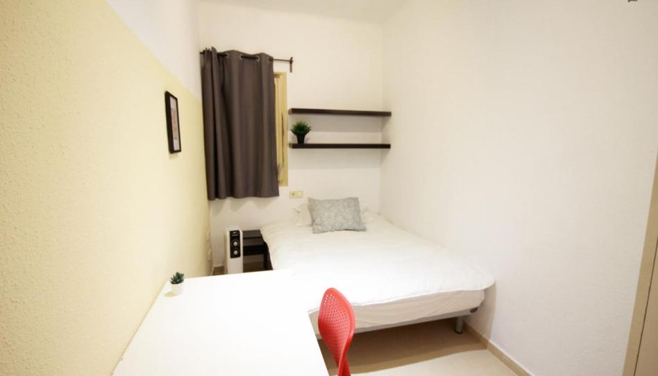 Foto 1 de Apartament per a compartir a Sants-Badal, Barcelona