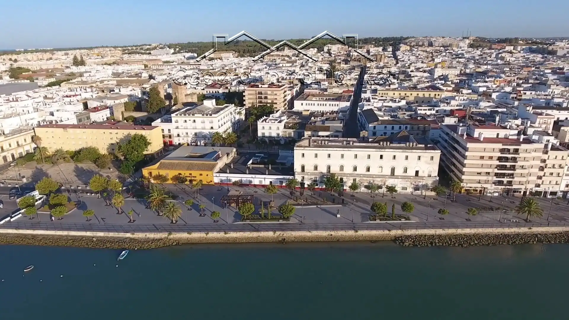 Vista exterior de Pis en venda en El Puerto de Santa María amb Aire condicionat, Terrassa i Forn