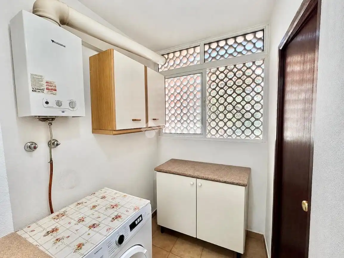Kitchen of Flat for sale in Benalmádena  with Air Conditioner, Heating and Parquet flooring