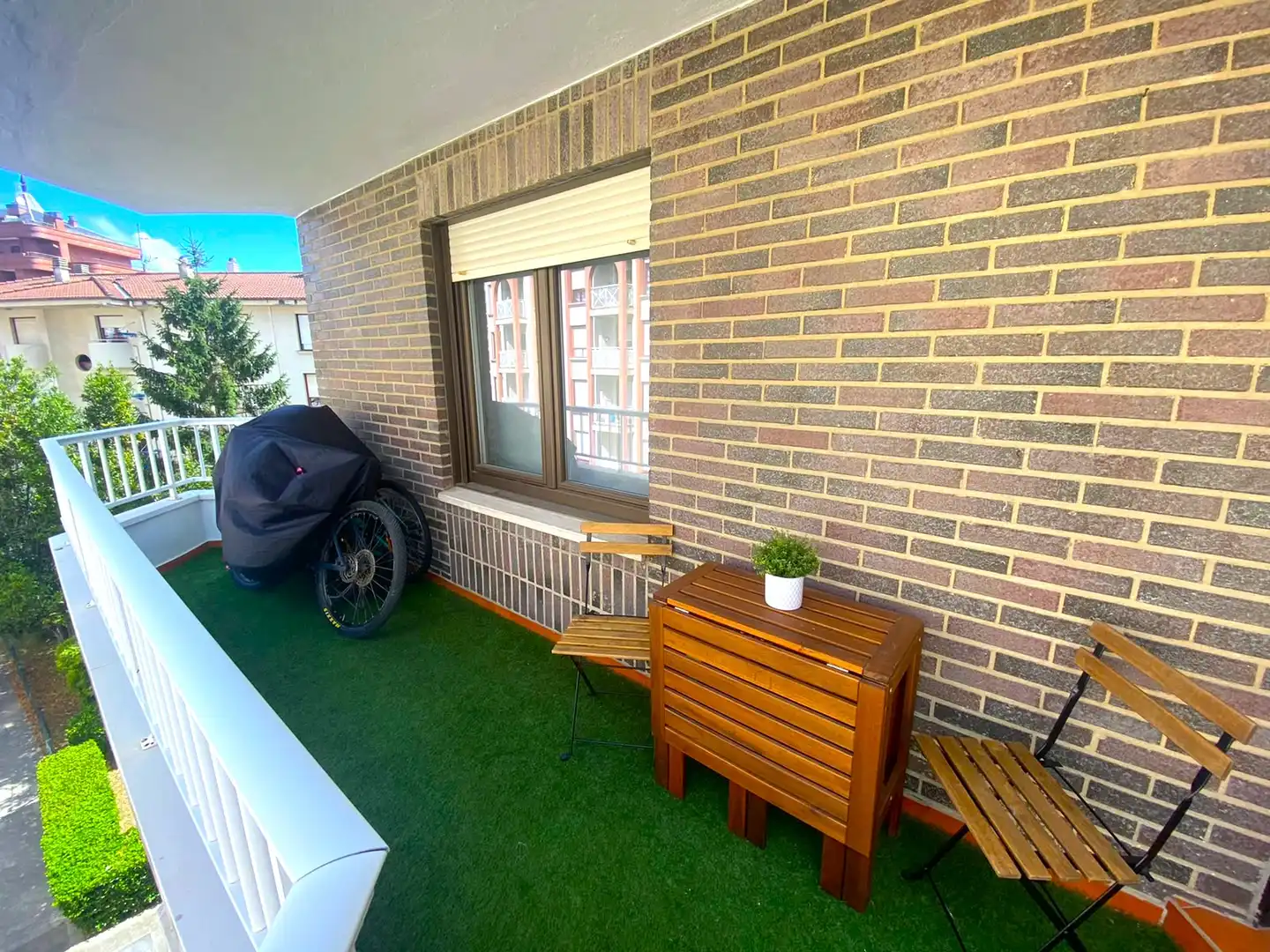 Terrace of Flat for sale in Castro-Urdiales  with Heating, Private garden and Parquet flooring