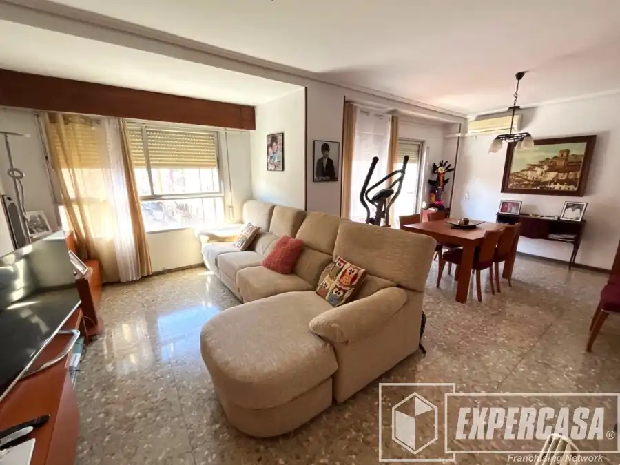 Sala de estar de Piso en venta en Valencia con Aire acondicionado y Trastero