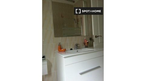 Photo 2 of Flat for rent in Pacífico, Madrid Capital