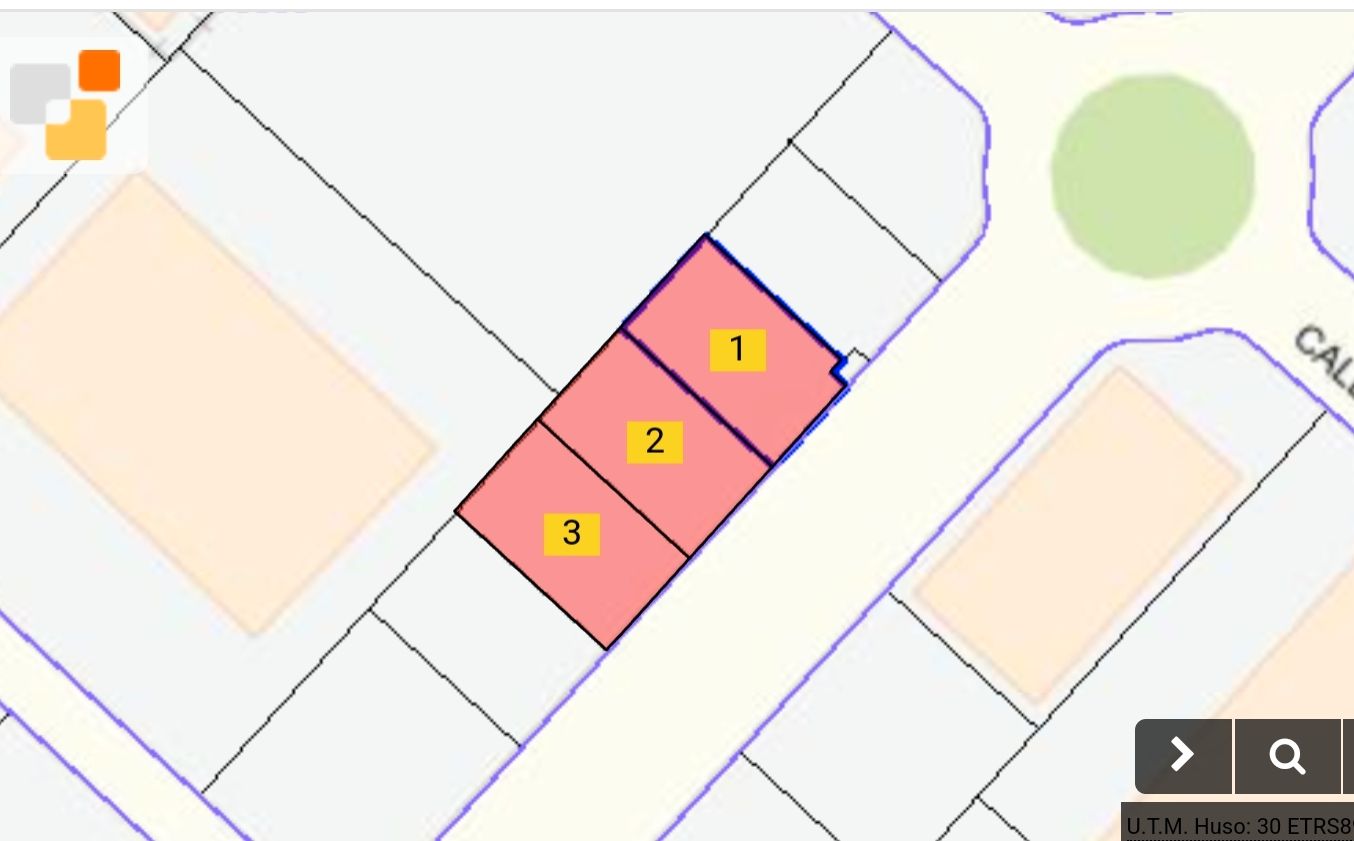 Terreny industrial de lloguer en Pinto