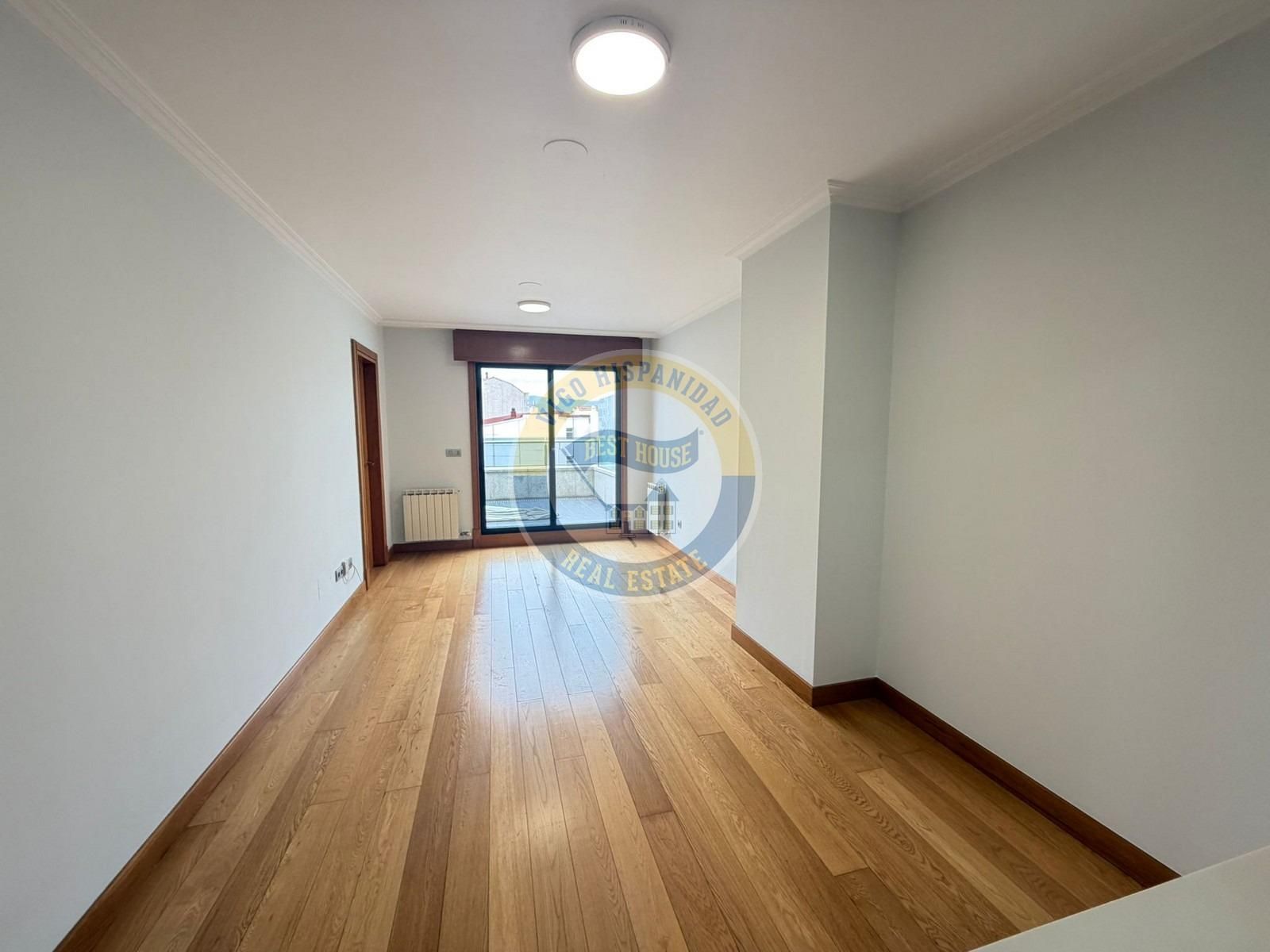 Apartment for rent in Vigo   with Heating and Storage room