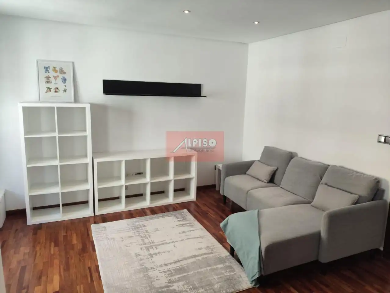 Living room of Flat for rent in Ourense Capital   with Air Conditioner, Heating and Parquet flooring