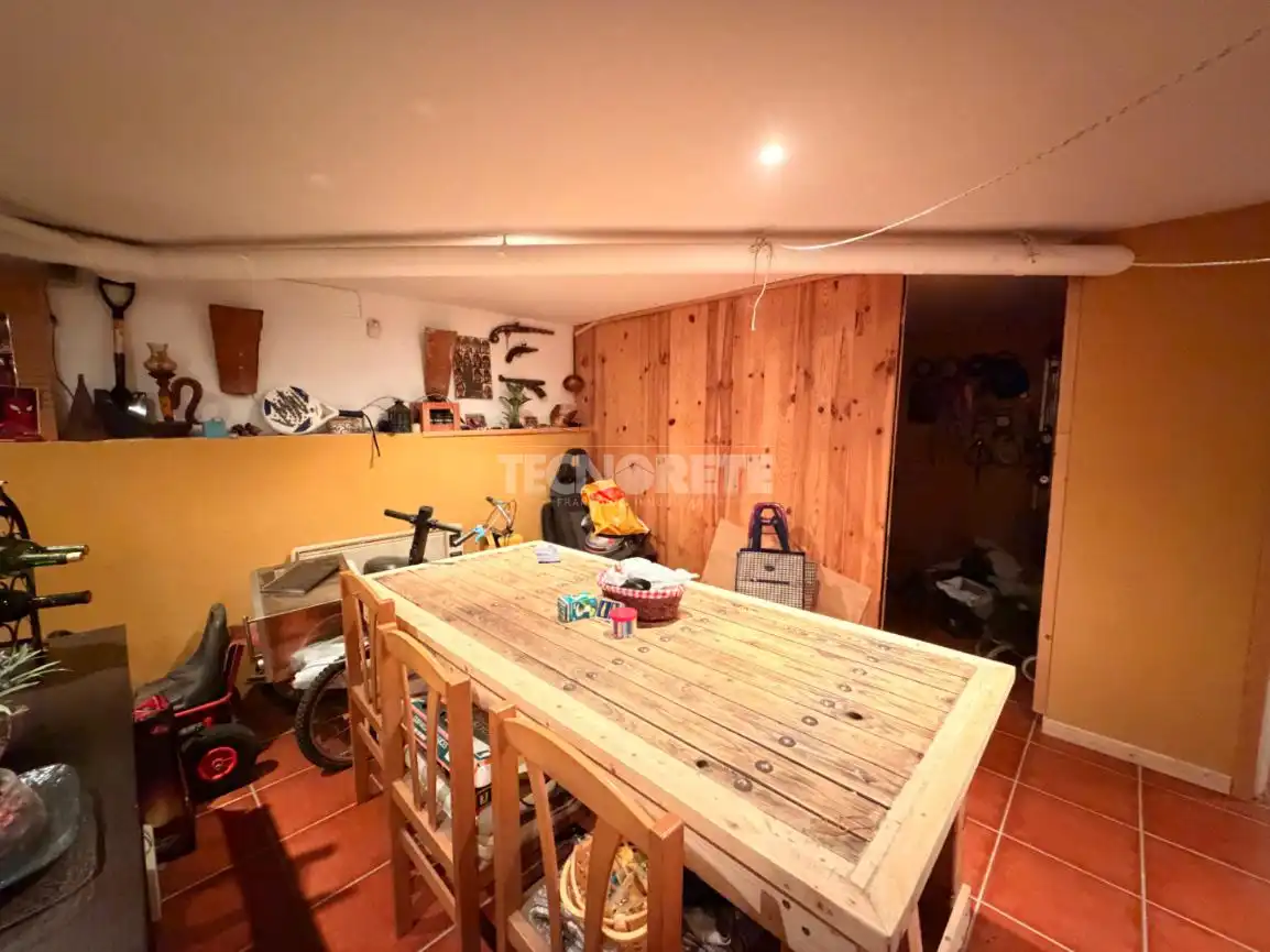 Casa adosada en venta en Aldeanueva de Barbarroya con Aire acondicionado, Terraza y Amueblado