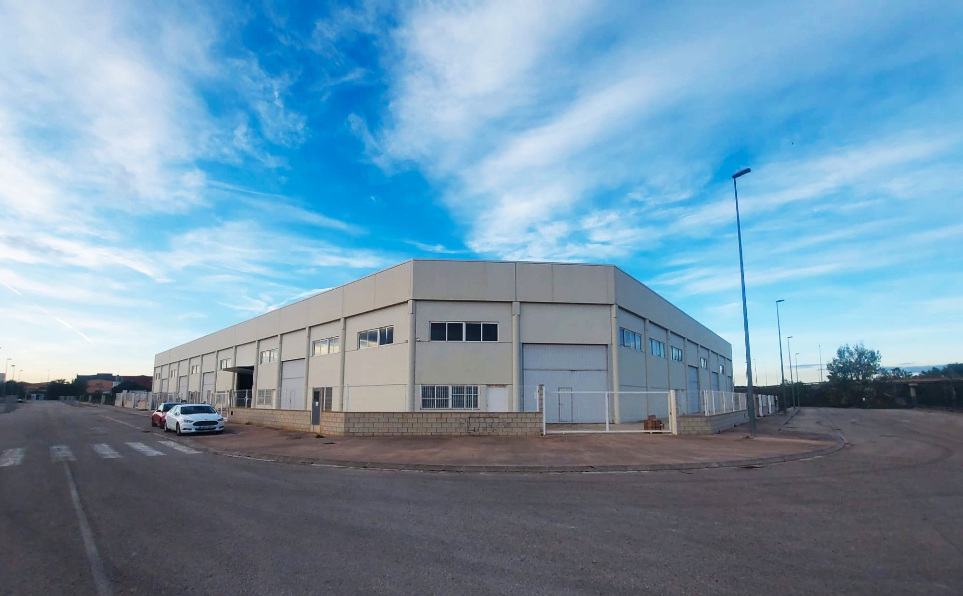 Industrial buildings for sale in Avinguda de Beniparrell, 44, Silla