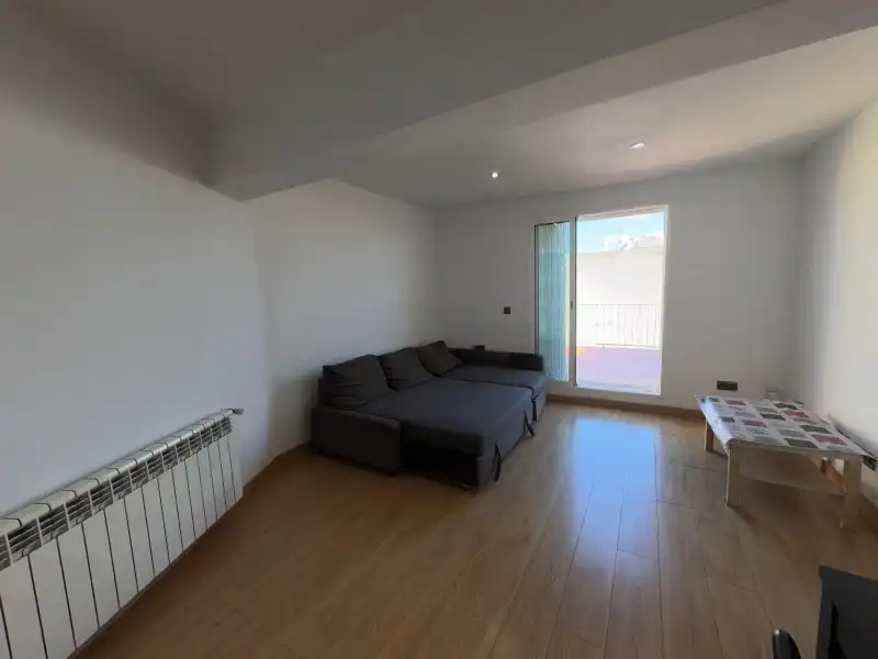 Sala de estar de Ático en venta en Castellón de la Plana / Castelló de la Plana con Aire acondicionado, Calefacción y Terraza