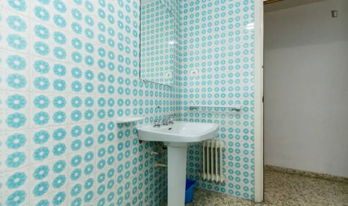 Habitación en Camino de Ronda