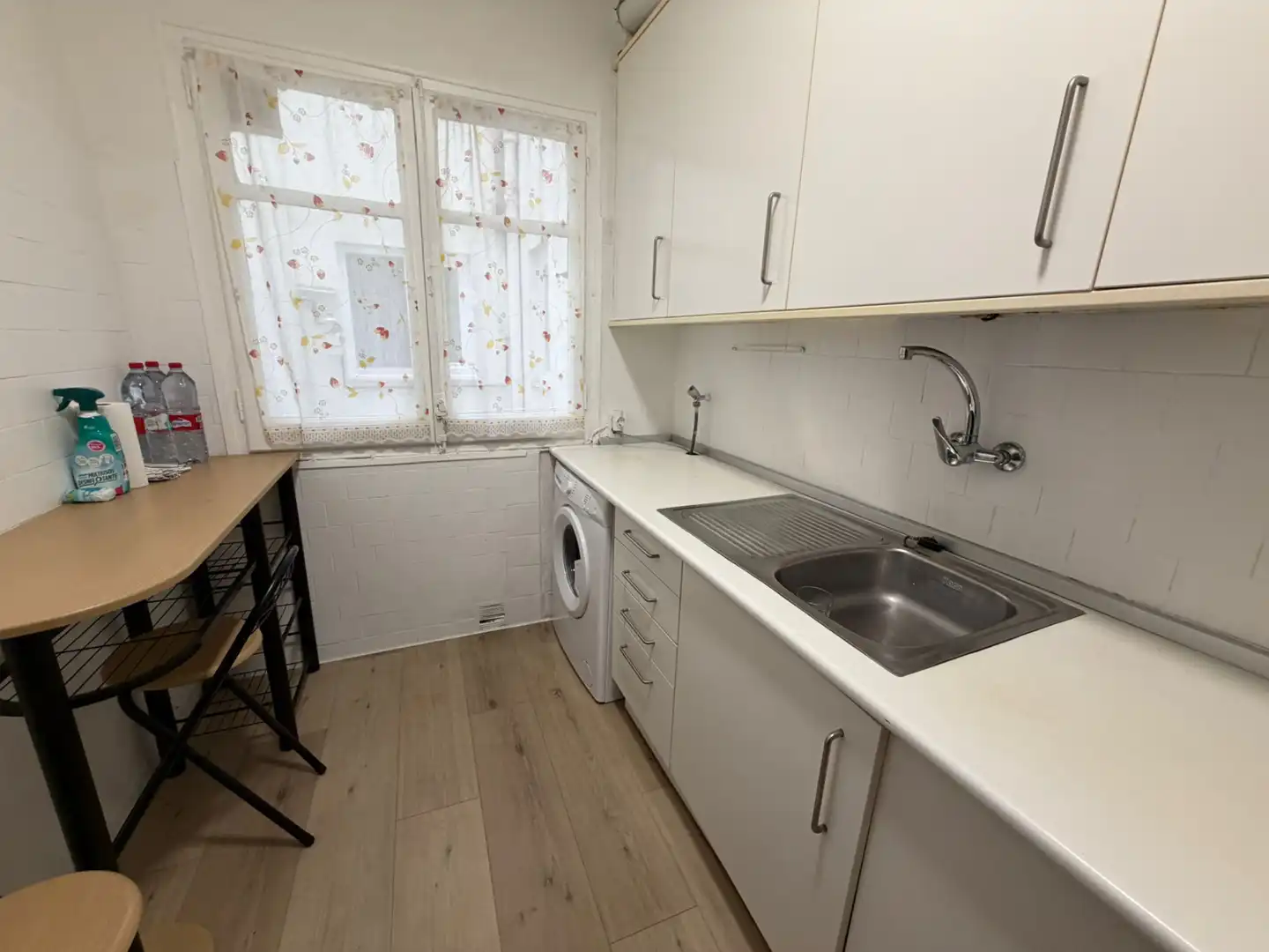 Cocina de Piso de alquiler en Lleida con Aire acondicionado, Calefacción y Parquet