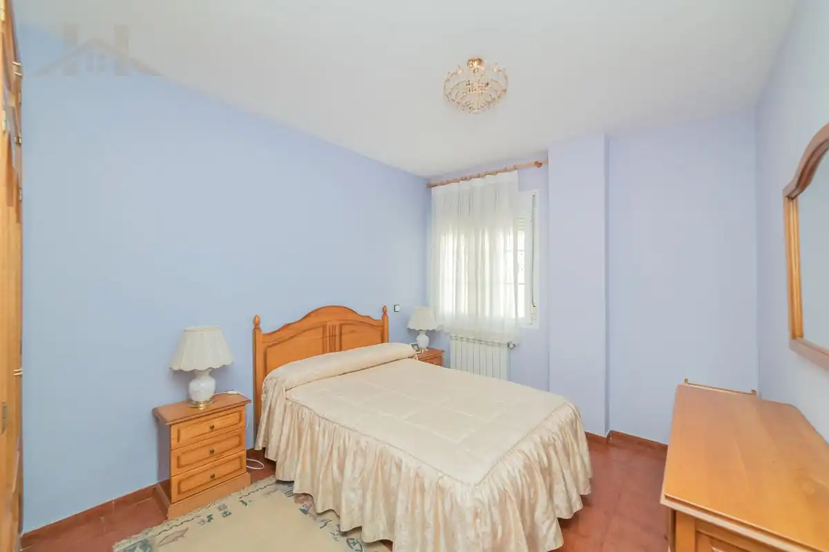 Dormitori de Casa o xalet en venda en Griñón amb Aire condicionat, Jardí privat i Traster