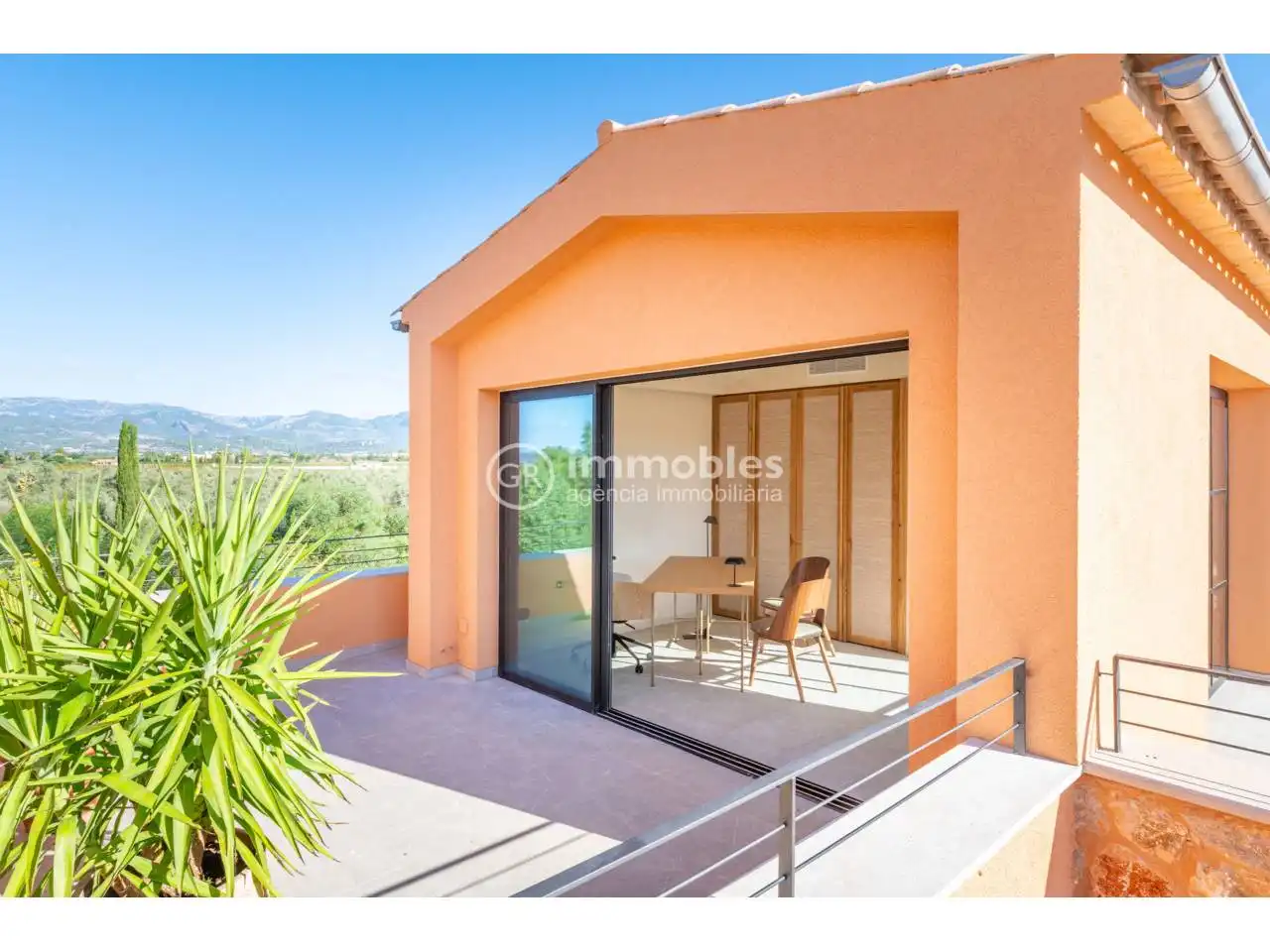 Houses for sale in Poligono 4, Santa María del Camí