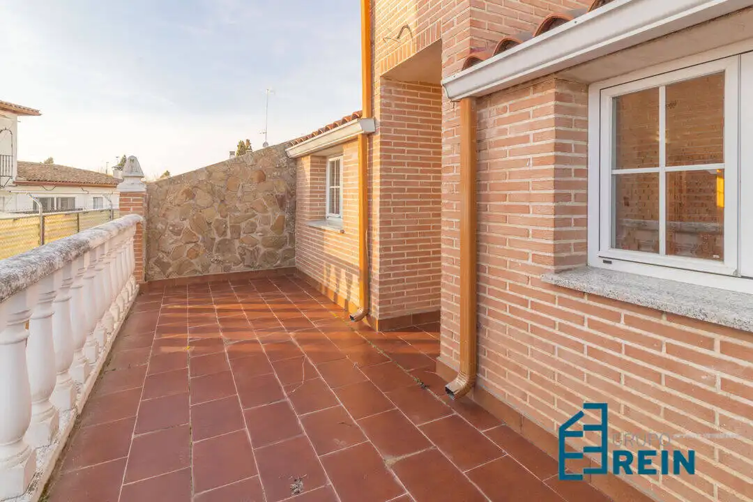 Chalet con jardín en venta en LARGO CABALLERO 1, imagen 52