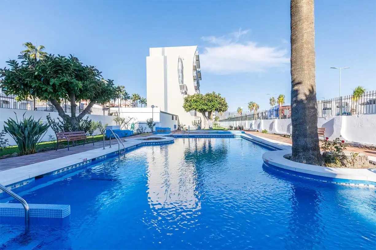 Swimming pool of Flat for sale in Vélez-Málaga  with Air Conditioner, Terrace and Storage room