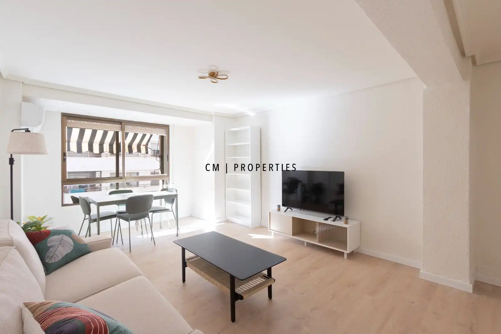 Außenansicht von Wohnung zur Miete in Poblats Marítims
