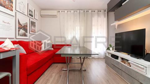 Foto 4 de Pis de lloguer a C. de Cuart de Poblet, Lucero, Madrid