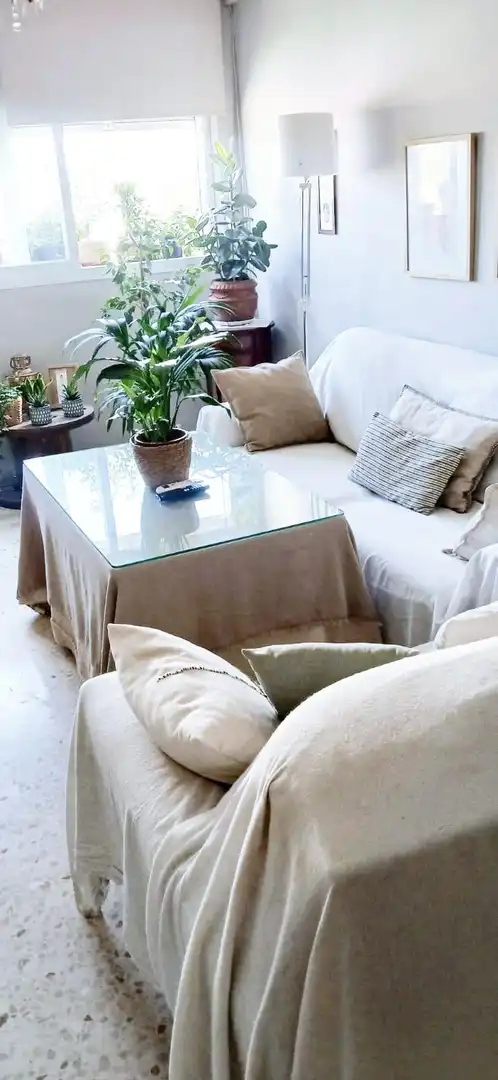 Living room of Flat for sale in Sevilla  with Air Conditioner and Storage room