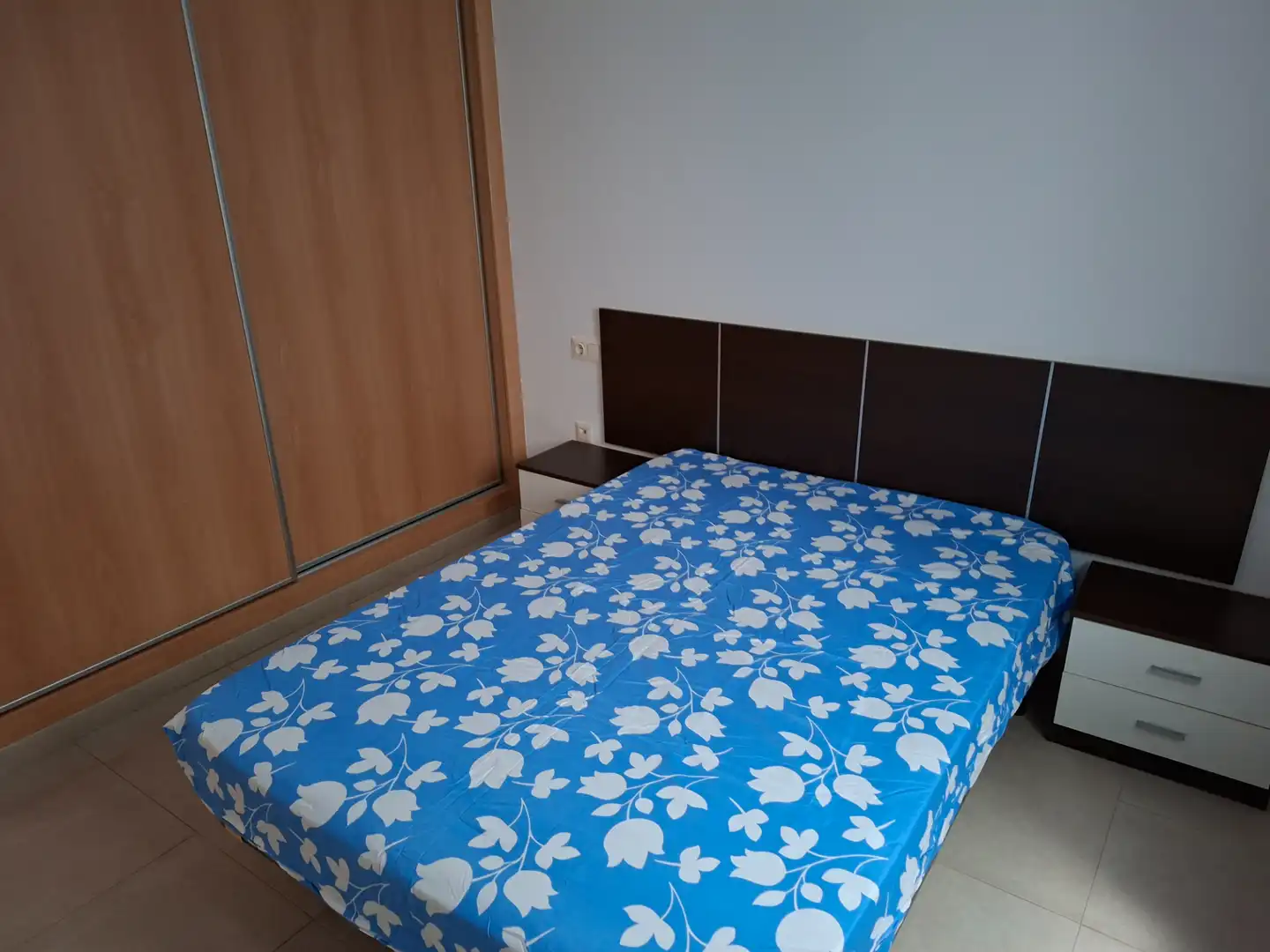 Habitación de Piso de alquiler en Madrigal 