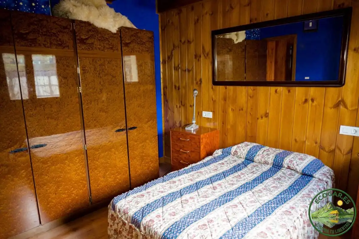 Habitación de Casa o chalet en venta en Villagatón con Aire acondicionado, Calefacción y Jardín privado
