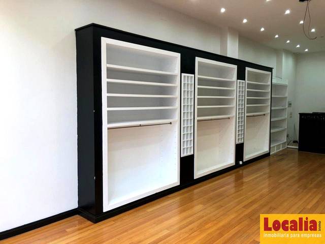 Local comercial en Alquiler en Ruiz Tagle en Centro