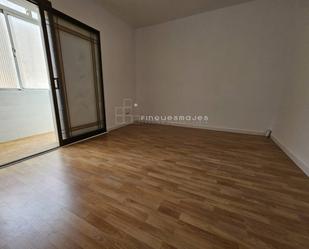 Bedroom of Flat for sale in  Barcelona Capital  with Parquet flooring and Balcony