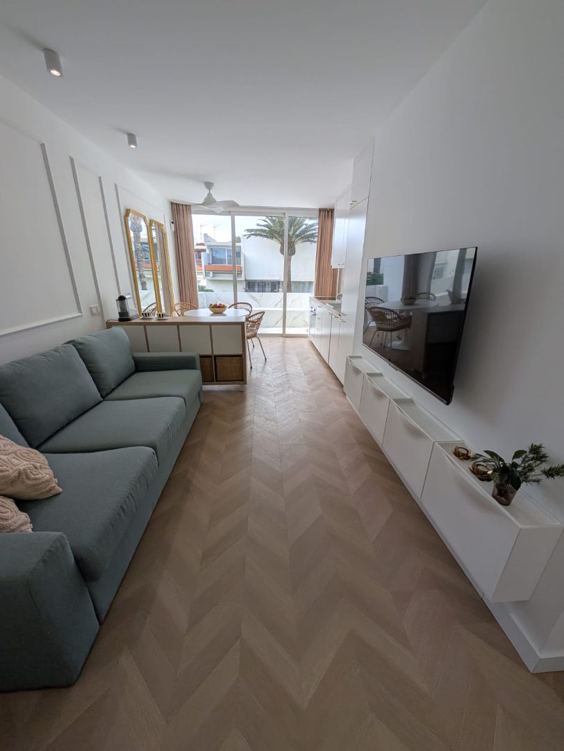 Sala de estar de Apartamento en venta en Arona con Aire acondicionado, Parquet y Terraza