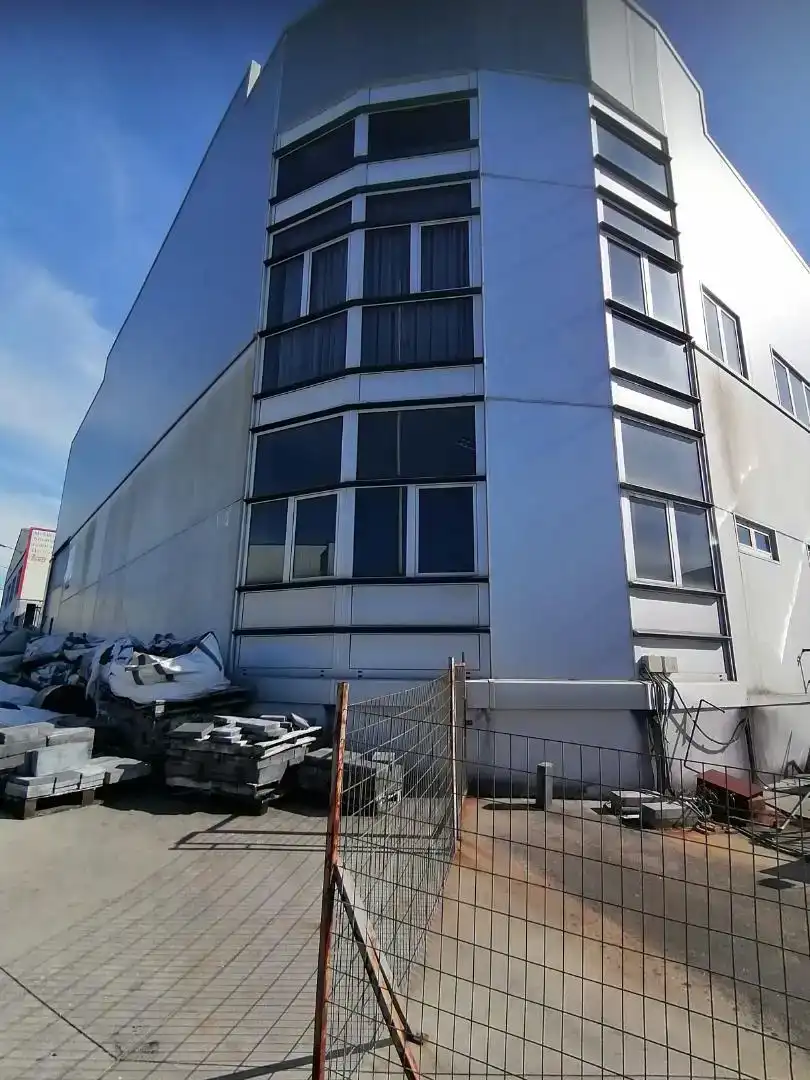 Vista exterior de Nave industrial en venta en Cabanas