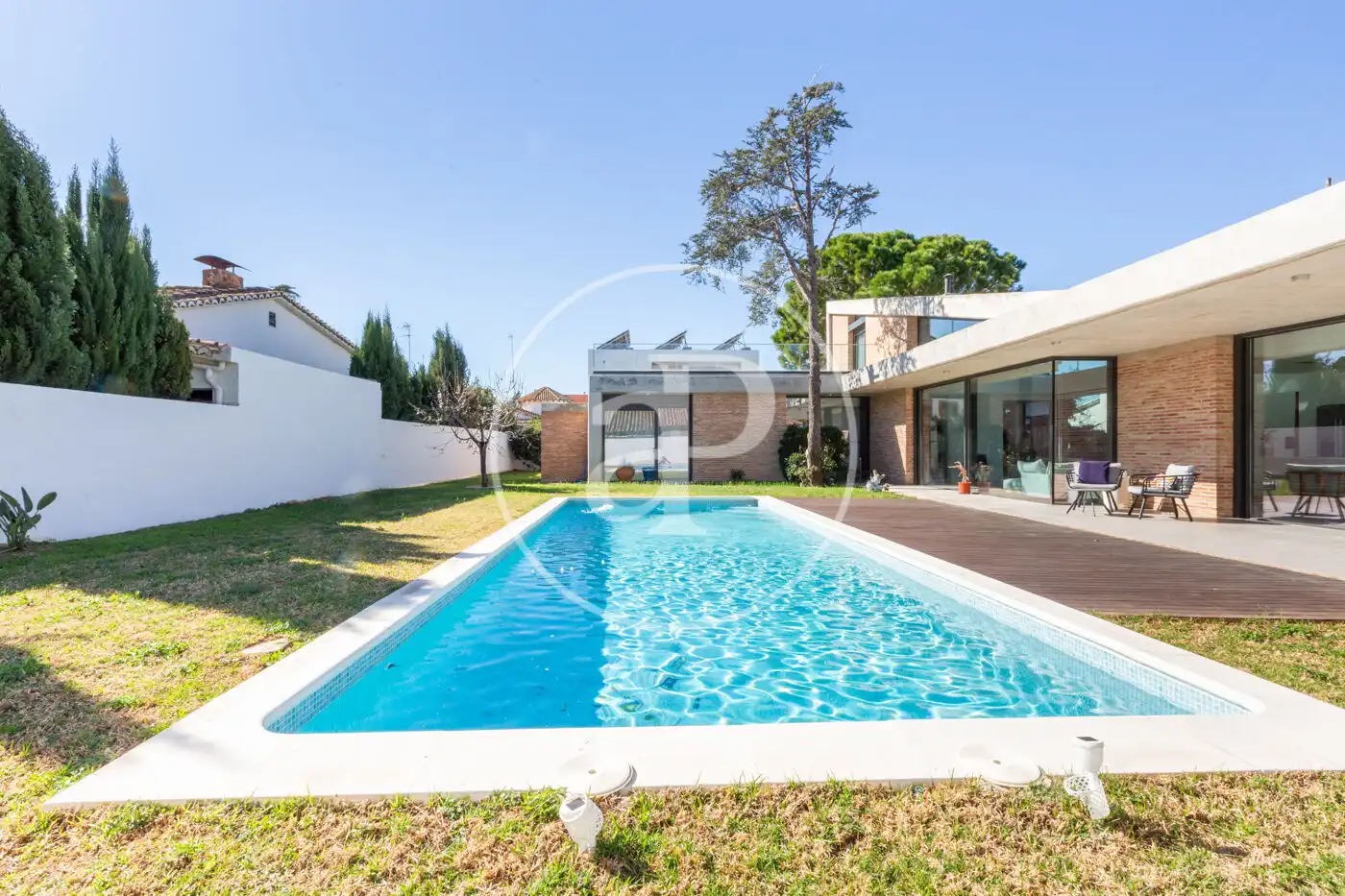 Swimming pool of Houses for sale in L'Eliana  with Air Conditioner, Heating and Private garden