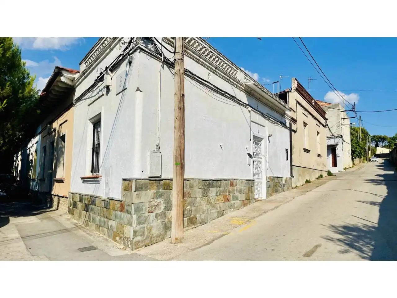 Exterior view of Houses for sale in Manresa  with Heating, Terrace and Furnished
